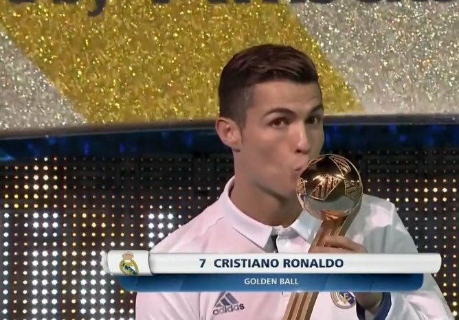 Bang <a href="/Cristiano/">Cristiano Ronaldo</a> peraih golden ball #graciasronaldo