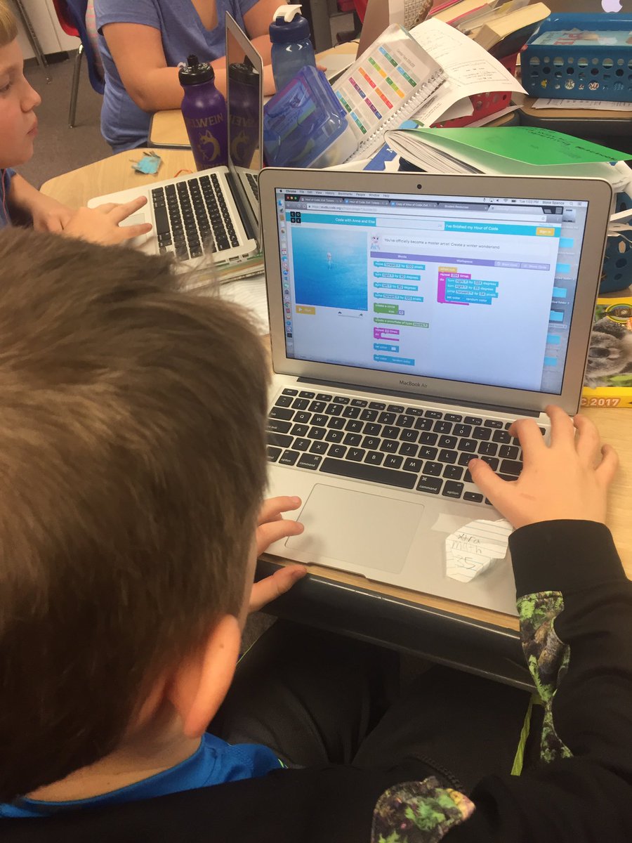 dmloughren's tweet image. &quot;Frozen Code&quot; #HourofCode #CodeIowa @OelweinHuskies @teacherjkelly @dsperf @B_Berns