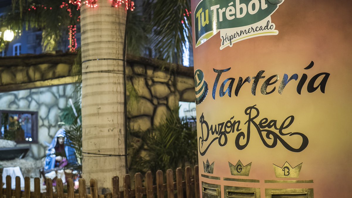 FiestasStaCruz's tweet photo. Recuerda que hasta el 5 de enero ya puedes depositar la carta a los Reyes Magos en los buzones reales gracias a @TuTrebol @tarteriatenerif https://t.co/L29HezvMwz