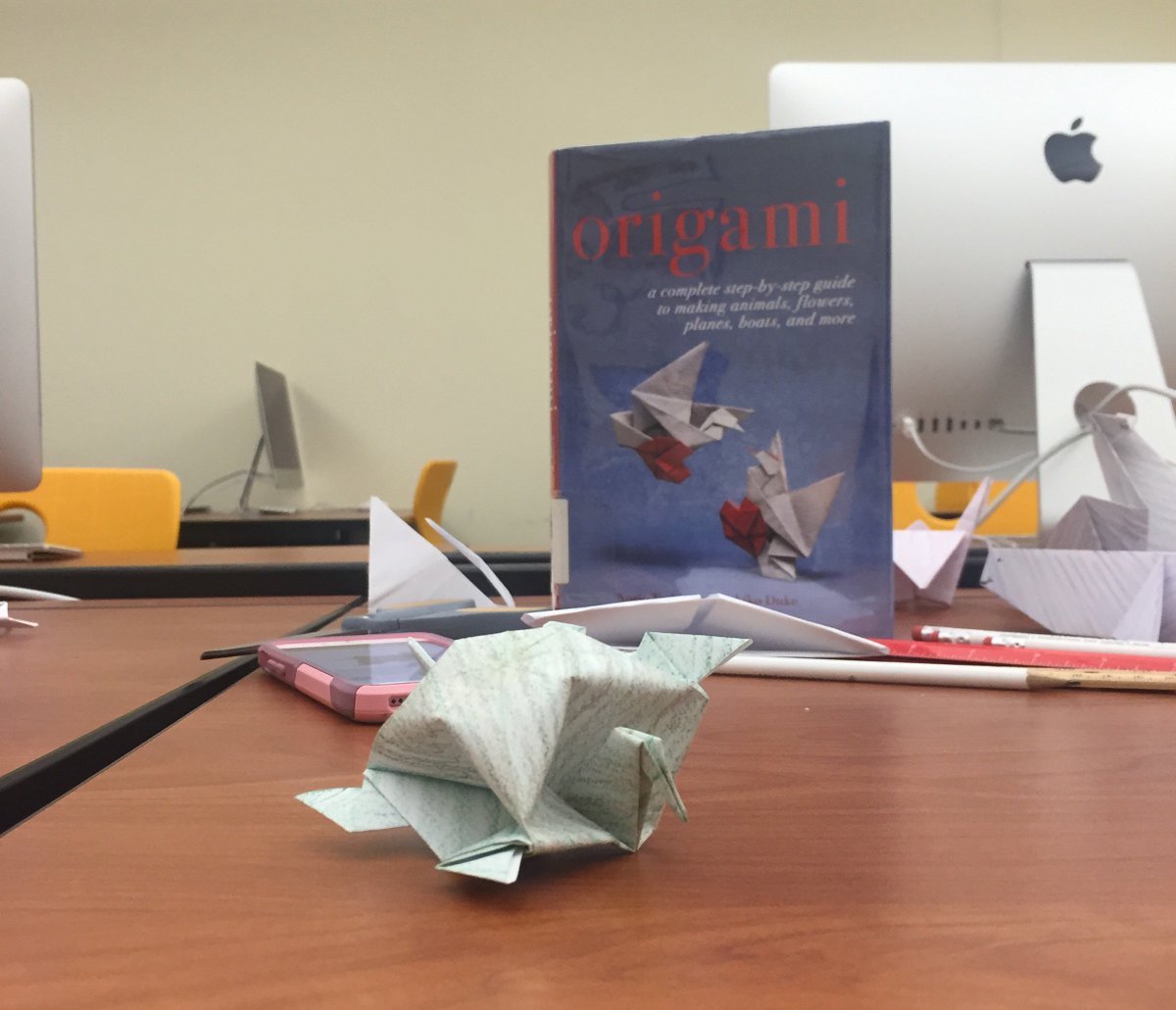 AppLibraries's tweet photo. Check out an awesome turtle made by a student! #librarycares https://t.co/04XU1RAWE3