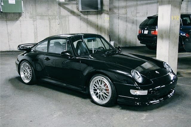 VinnyCHASEnyc's tweet photo. I'm lookin 4 this 1990 Porche 911 Turbo (white or Red )...if anyone can link me wit dat DM ya boy https://t.co/BRcgmlJBlj