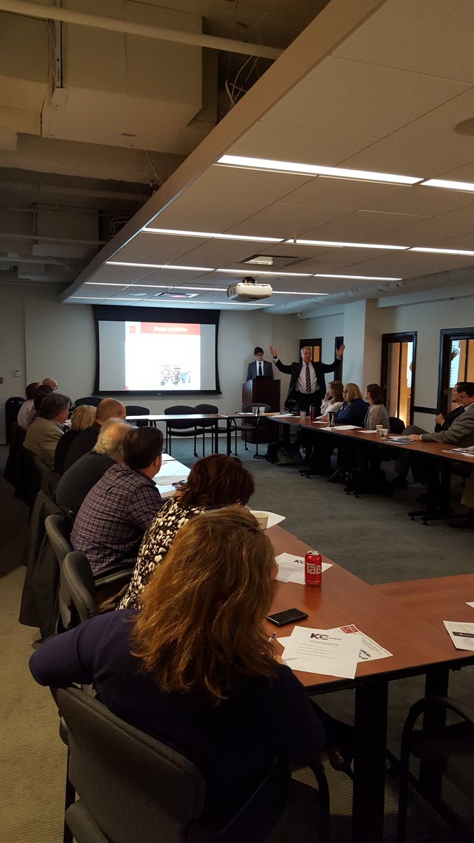 Frank Caro of <a href="/Polsinelli/">Polsinelli</a> talking to <a href="/kcchamber/">KC Chamber</a> Energy &amp; Environment Committee about new POTUS and what his energy policy might look like