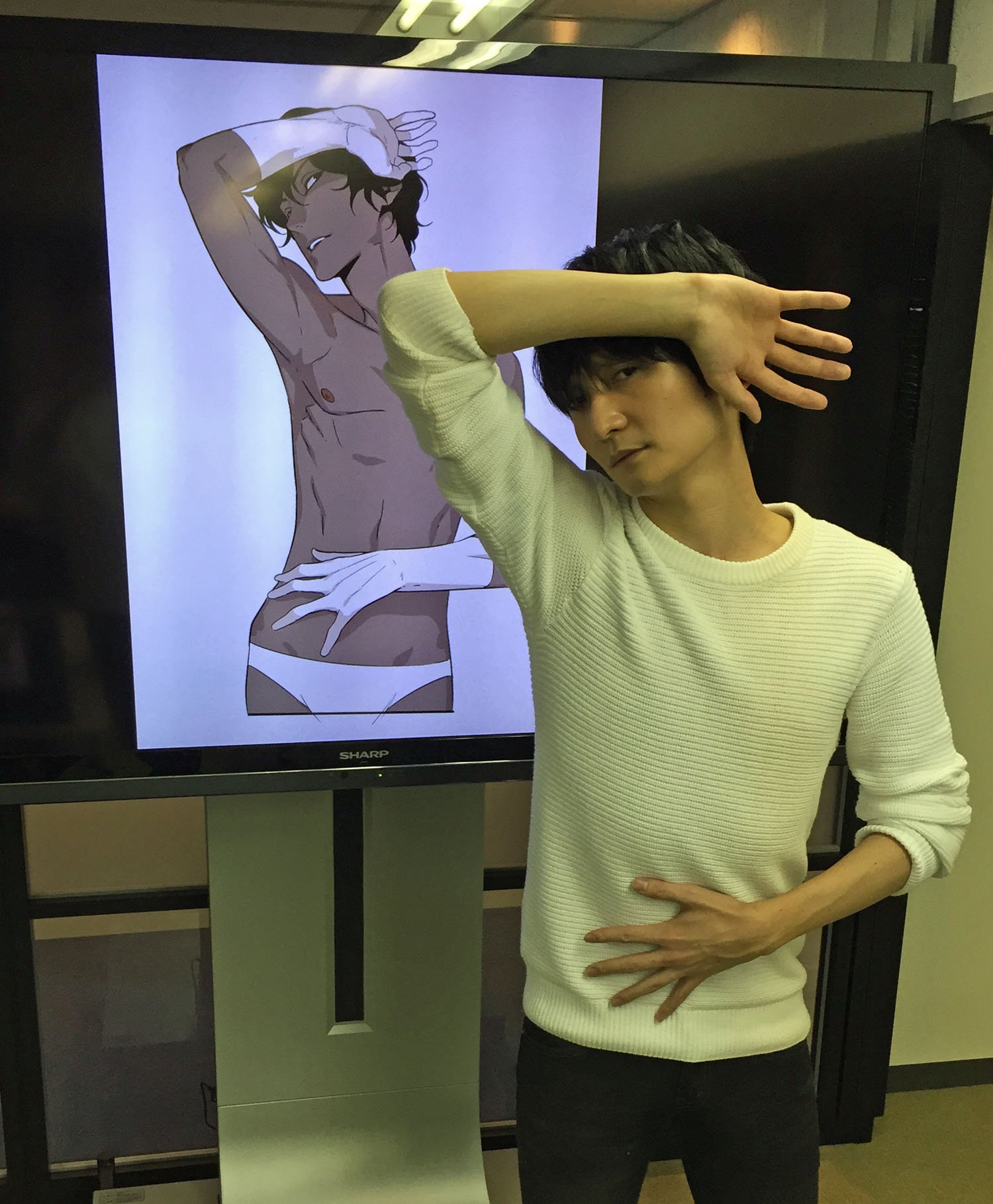 公式 Fate Grand Order בטוויטר カルデア広報局より そして 島﨑さんのお誕生日のサプライズという事でpako さんに描きおろしていただきましたアルジュナのスペシャルイラストと島﨑さんの2ショットも 同じポージングです Fatego