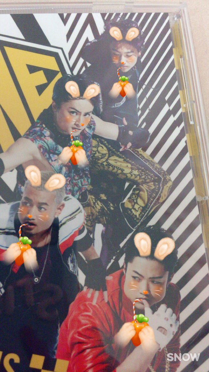 3JSBNaoGunboy's tweet photo. 遊んでた
やばいめっちゃかわえええええ
静止画でこれはやばい
てか涼太くん犬似合いすぎな https://t.co/Nnqe0YTEws