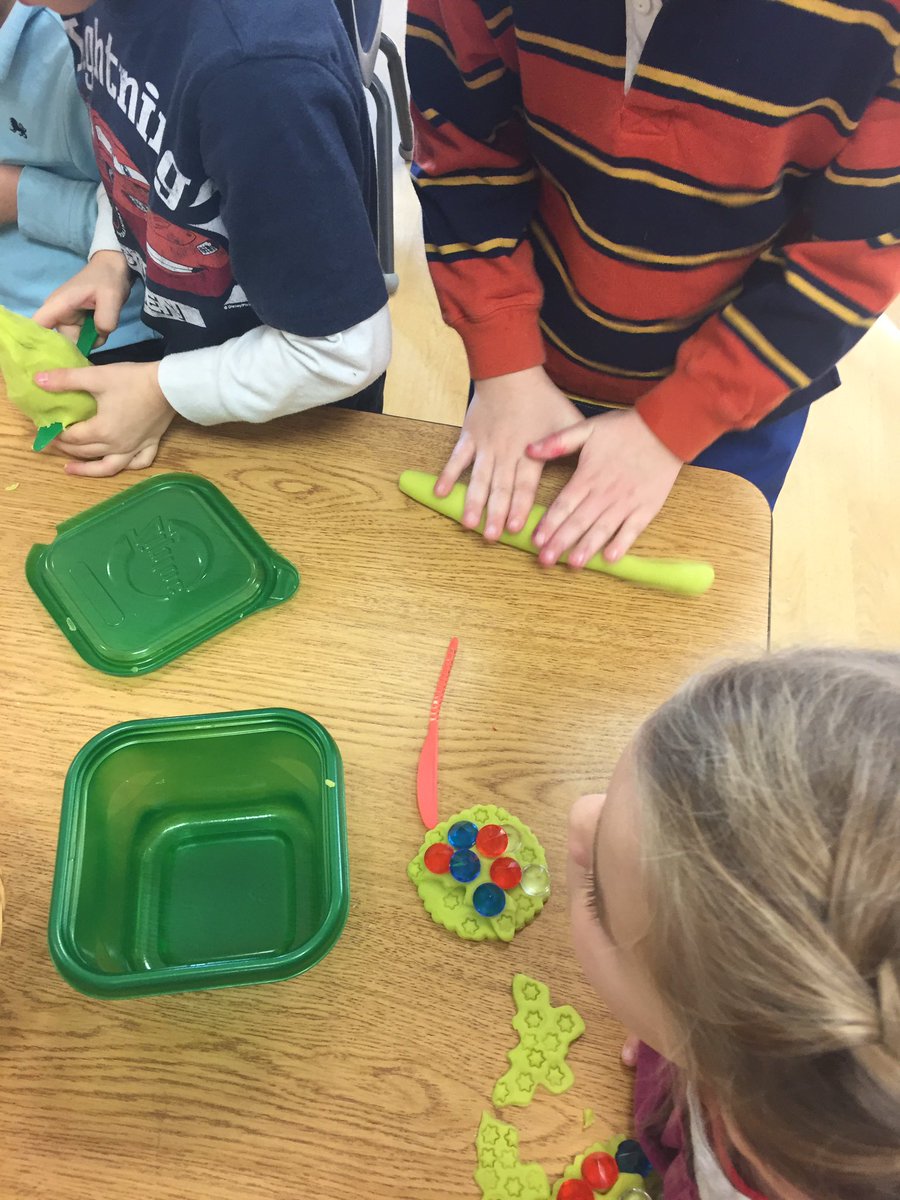 K2Wellesley's tweet photo. Working out our small muscles this morning, rolling, flattening and building!!! E.D even made a snowman ⛄️ https://t.co/G2ayAzC25u