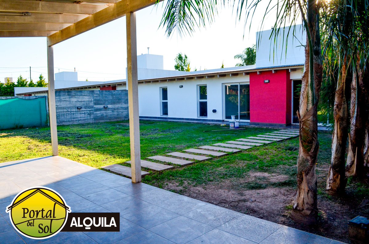 InPortaldelSol's tweet photo. #SeAlquila casa residencial seminueva en #LosPalmares
2 dorm/cochera/amplio patio/ gas natural https://t.co/iLMLnKaVpF