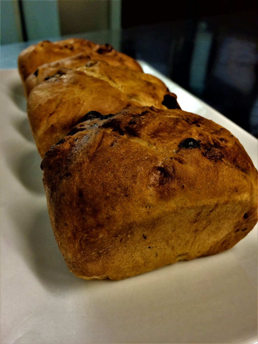 PlayfairsRes's tweet photo. Here's some freshly baked mini walnut & raisin loafs to go aside our mixed game terrine! #ChristmasSpecial #Loaf #EalLocal #Homemade #Fife https://t.co/Sy8xKmIOyO