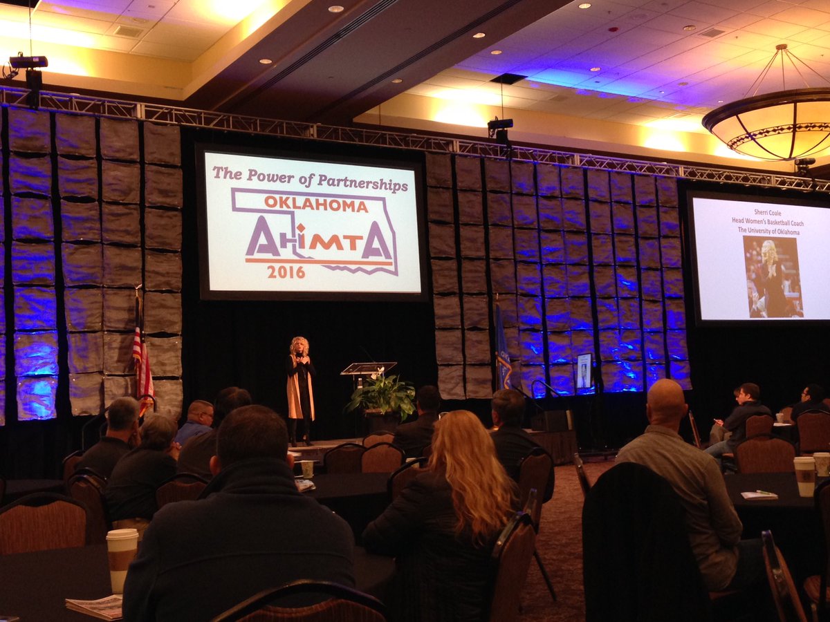 cathyh_2436's tweet photo. Listening to Keynote Speaker Coach Sherri Coale at #AHIMTA2016 @OU_Athletics #Sooners https://t.co/GxhAMYTfRk