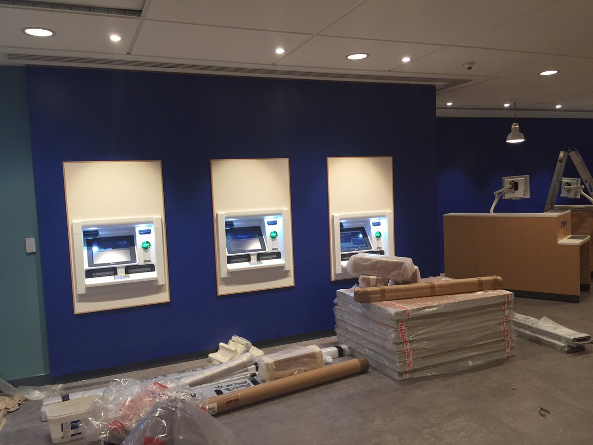 jeffwatson8's tweet photo. It's all starting to come together - 14 days to go - Belfast City Hall - top work from the ISG Team https://t.co/GNx01utuRi