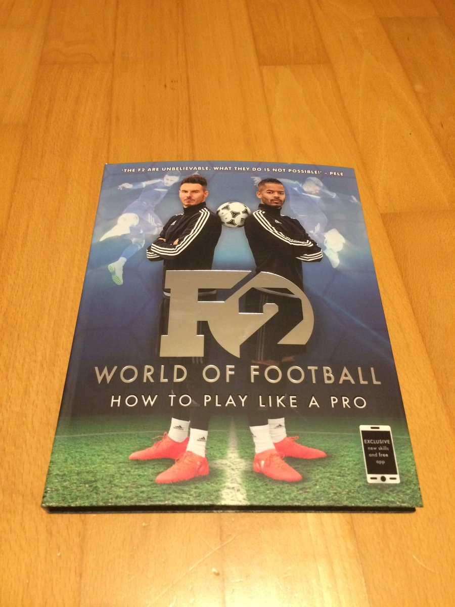 FootballSkille1's tweet photo. @TheF2 book arrived!!This is the best day!#footballskiller #thef2 #thef2book #f2 #f2book #f2freestylers https://t.co/tX1sRjVQJi