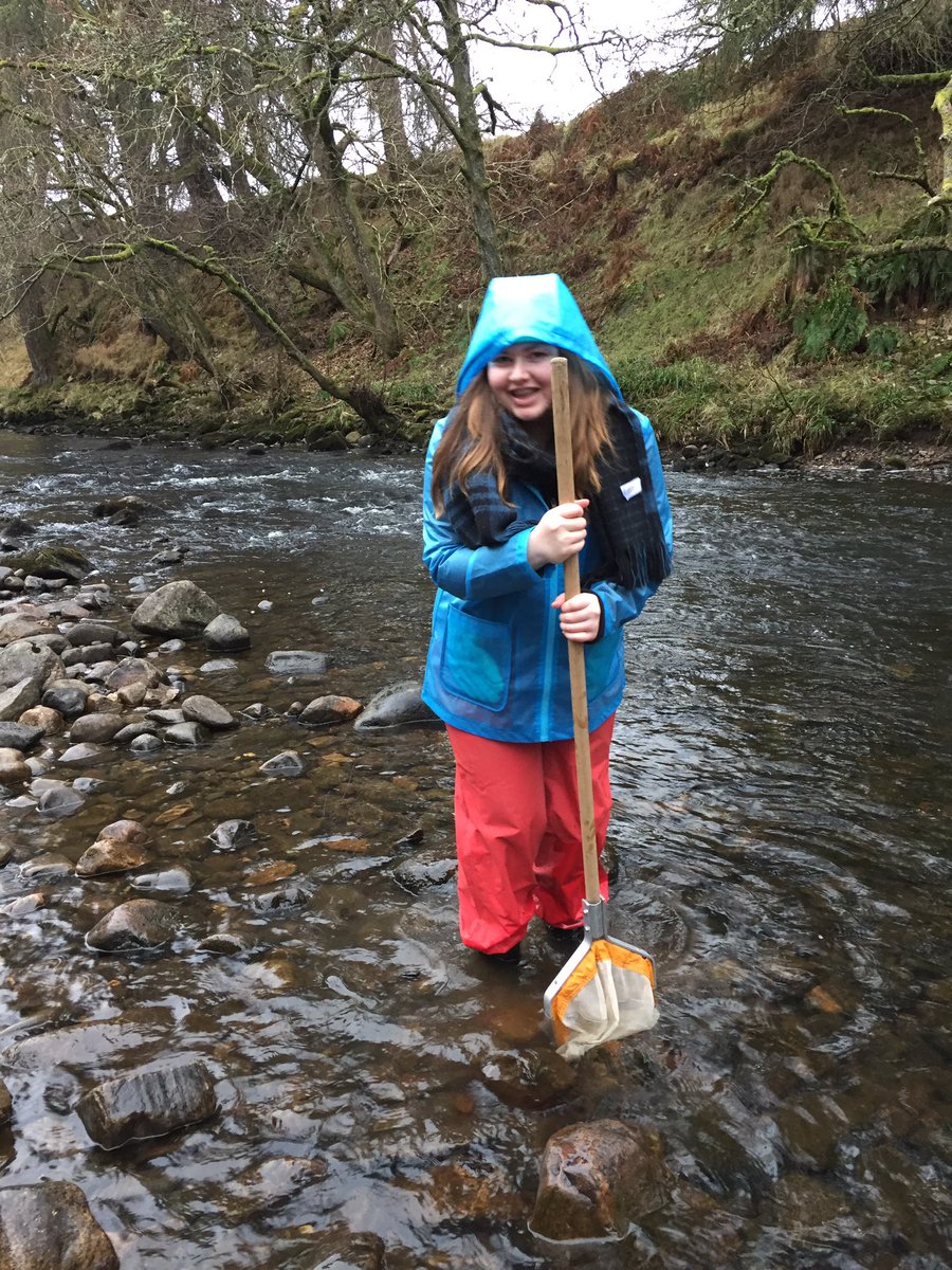 SASB_SCIENCE's tweet photo. Some river sampling today! @sasbhighschool #riverardle #fieldstudies #advancedbio https://t.co/Ios0JdHUTx