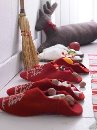 I hope #MosNicolae has brought everyone lots of gifts. Feeling the #Christmas #Love⛄️😌#ILoveTraditions