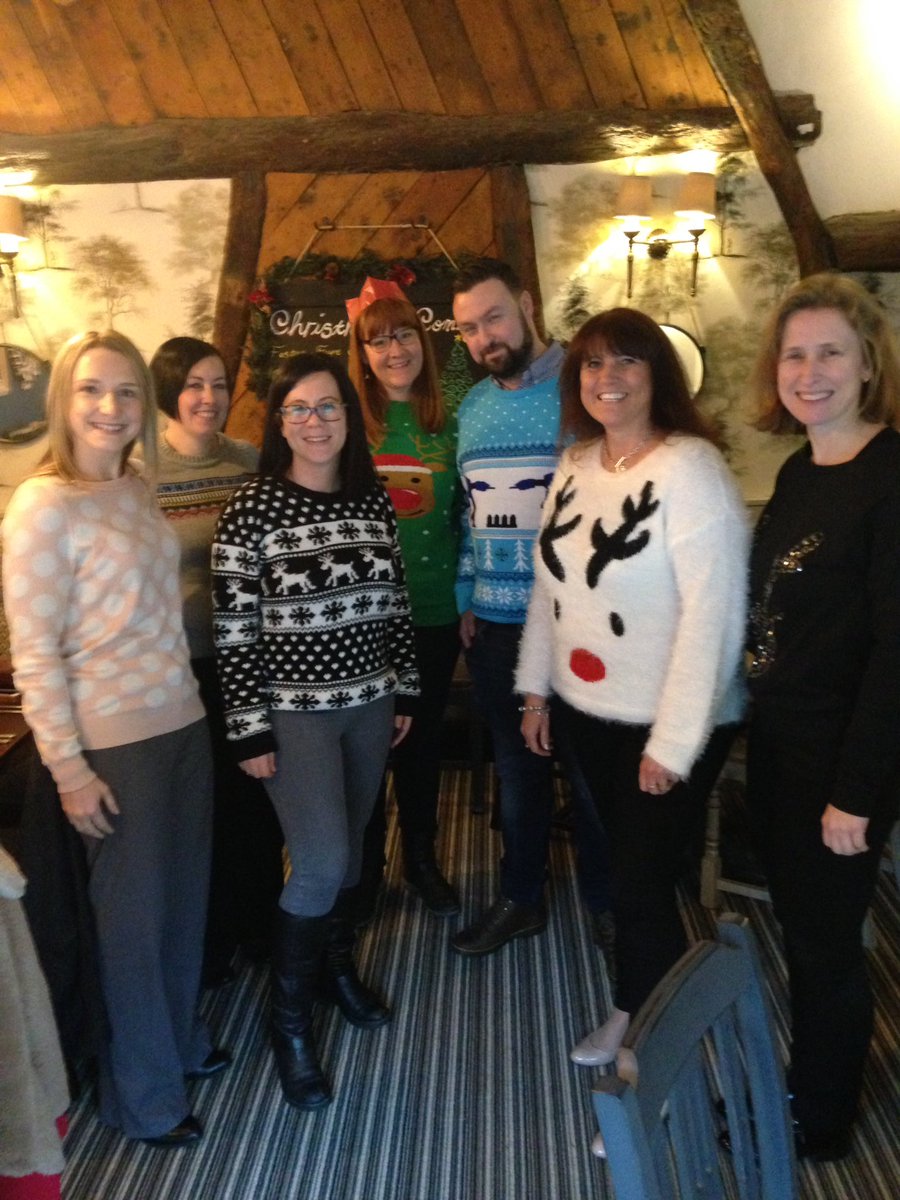 TriciaG011's tweet photo. Excel Challenge Inspire - awesome team meeting with THE best HR team 😁#HRNorthrocks #Christmasjumperday @pincockmichele @wearemitie https://t.co/BRAMgfU4Dk