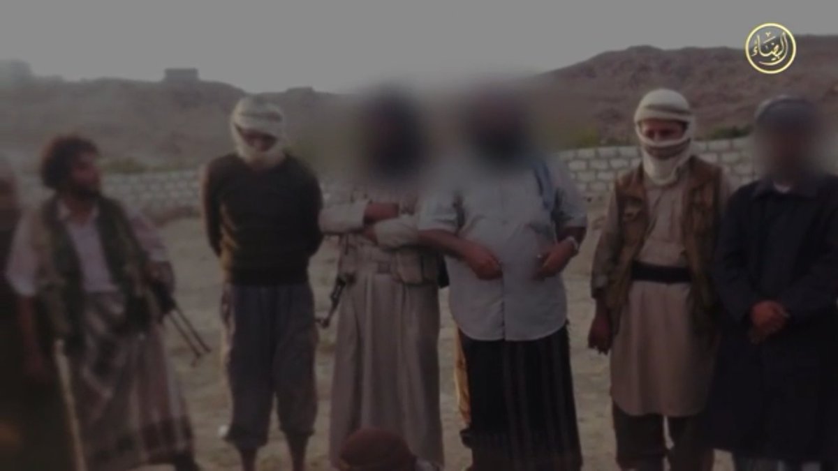 TerrorMonitorAR's tweet photo. #اليمن
2/2 نشر تنظيم القاعده في اليمن فيديو يظهر المعارك مع الحوثيين في محافظة البيضاء . 
#TerrorMonitor https://t.co/0RyHPjylyR