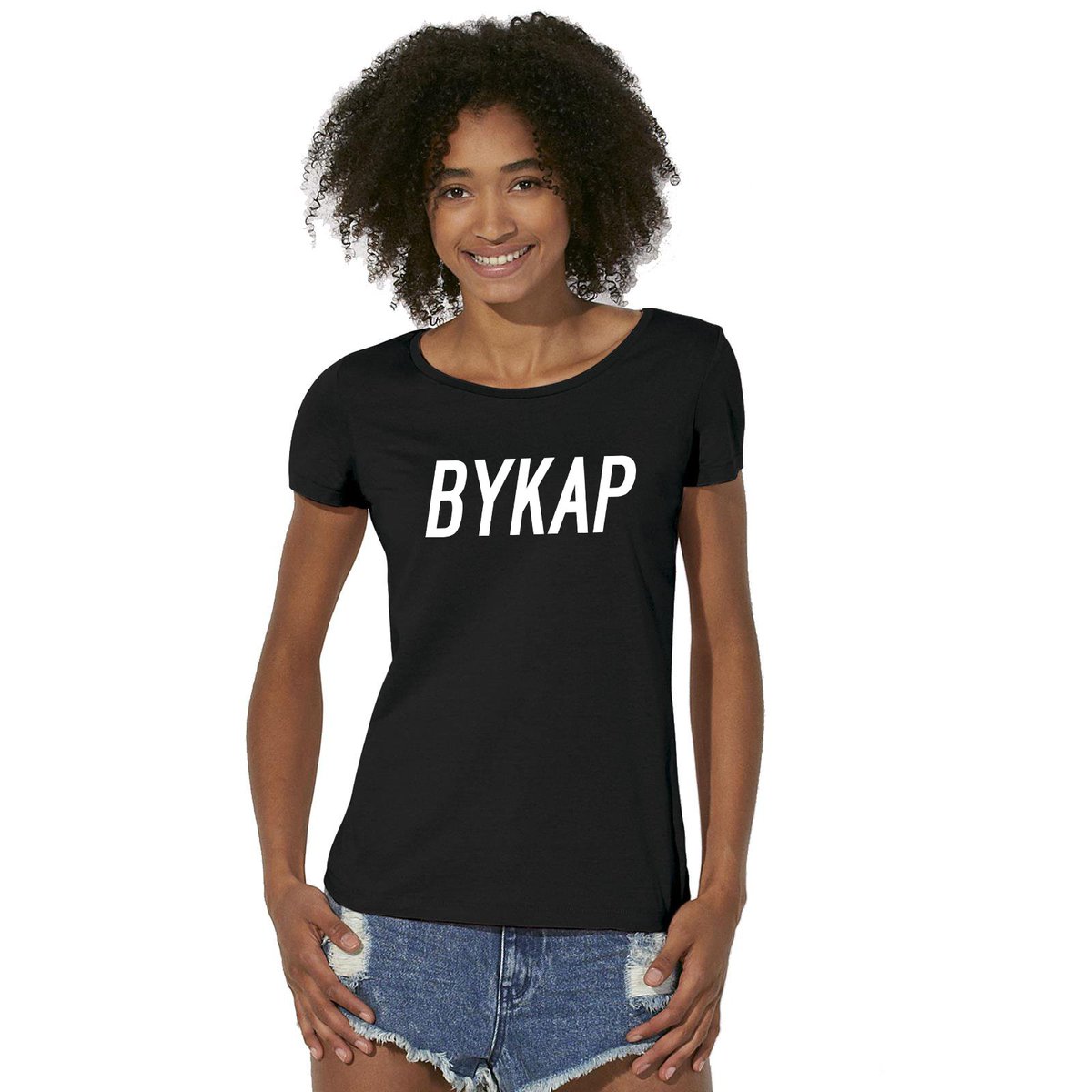 BYKAPCLOTHING's tweet image. CONCOURS ! Gagner le vêtement BYKAP de votre choix ! Il suffit de FOLLOW @KiccoTweet et @KAPSHOP puis de RT la publication ! Bonne chance