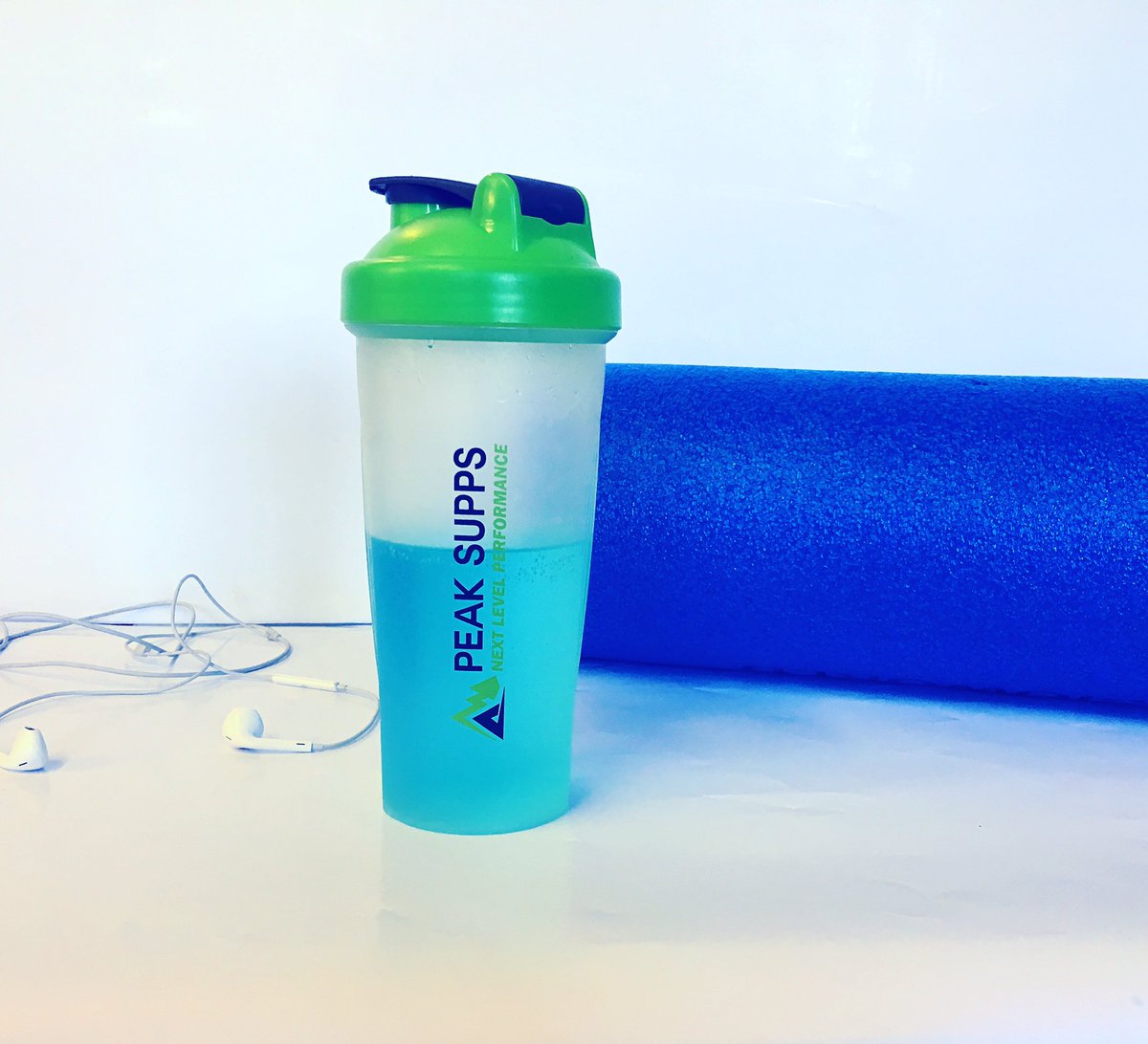 PeakSupps's tweet photo. Head to out FB page to find out when to supplement with iBCAAs! #ibcaa #aminoacids #peaksupps https://t.co/o9kn9lL8Ix