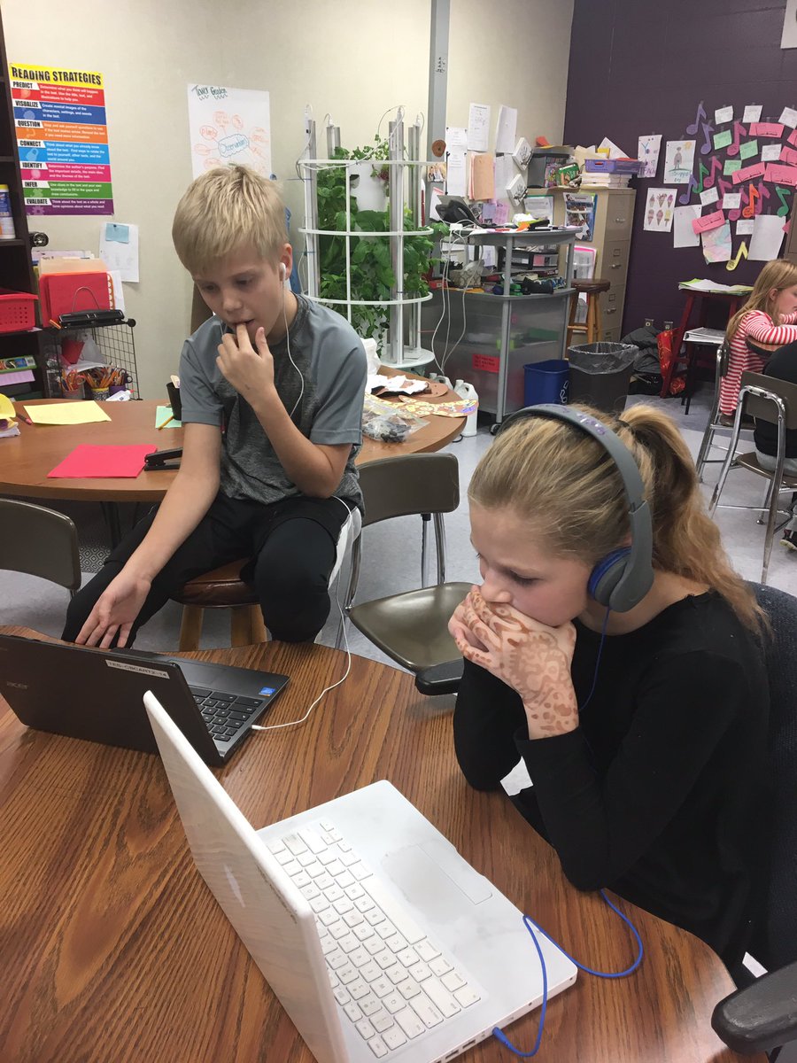 MrsVolksClass's tweet photo. Practicing verbs with @nearpod   Students are engaged and all have their own voice and can do their own work. @TatankaSTEM_MN https://t.co/m9eF3EEg9Q