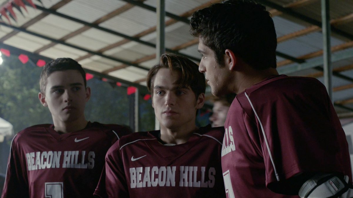 we're taking it back to the lacrosse field during tonight's new episode.  GAME ON! 😠 #TeenWolfTuesday, image size:1200x675