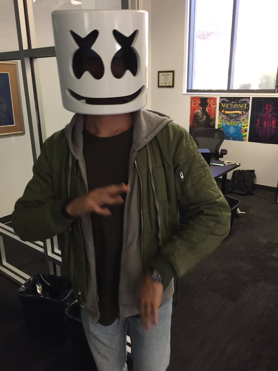 Bruh @marshmellomusic https://t.co/23PlmLOl3z