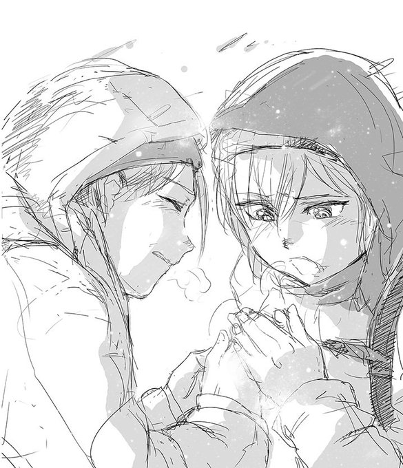 凍傷を防ぐため美波の指の血流を促進してあげるアーニャちゃんです。 