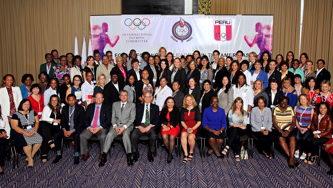 COGuatemalteco's tweet photo. #MujerCOG Lima, Perú, fue sede del Foro Mujeres Líderes en el Deporte https://t.co/hVlr5Qygom @SomosGUA https://t.co/YbskCz8LhJ