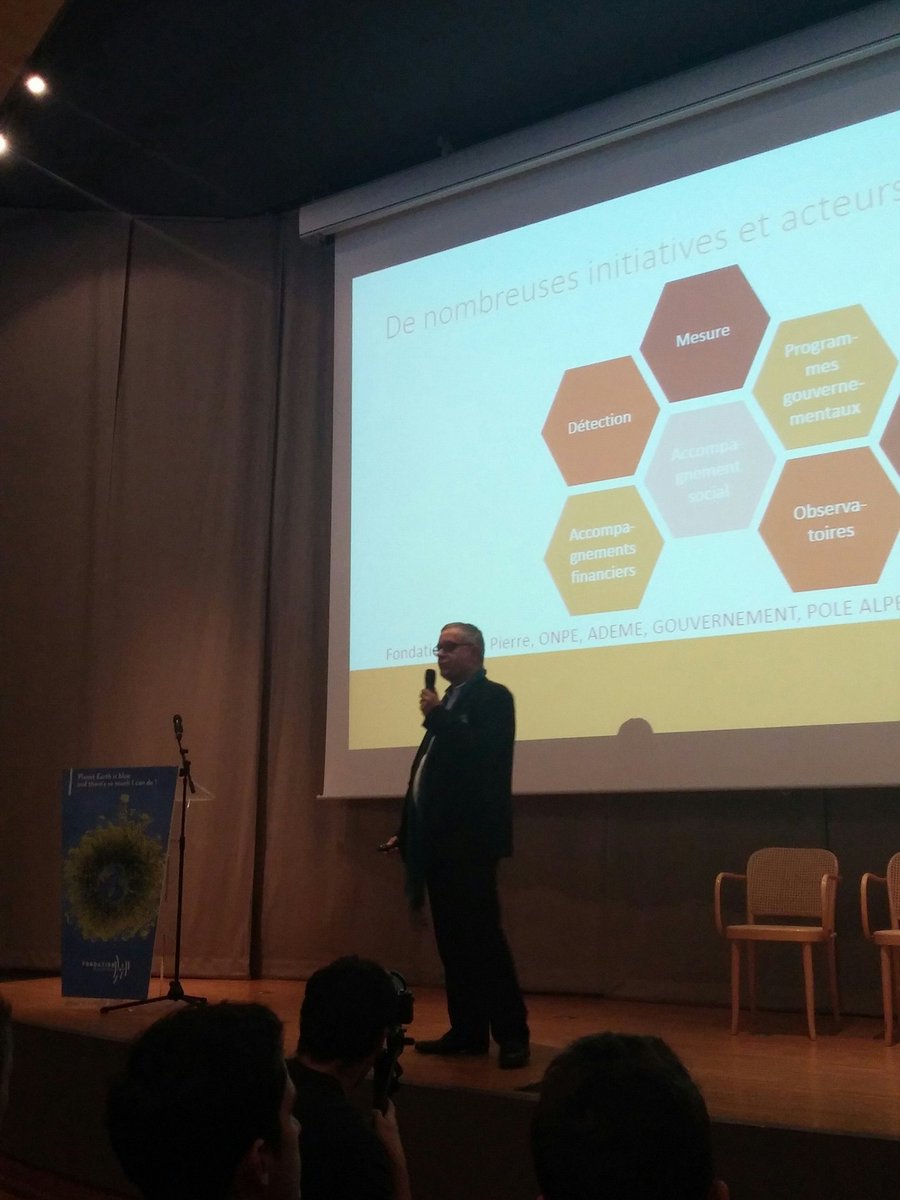 Yves_Marechal's tweet photo. @fondationGINP lancement d'une chaire sur la precarite energetique. Les usages seront au centre des reflexions https://t.co/OFgEMpBKDA