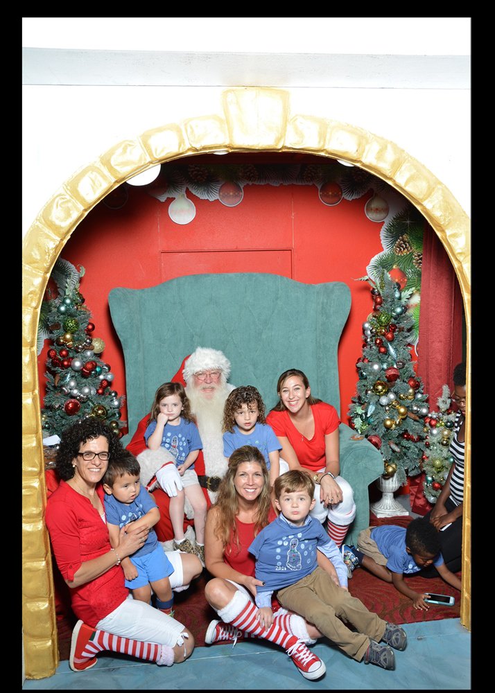 ShellLois's tweet photo. Great visit with Santa @WestfieldCPK!  Thanks Santa, Westfiield and Chick-fil-a!!
@Bryant_Elem https://t.co/6seOb1eCyB https://t.co/82dwQtT4sr