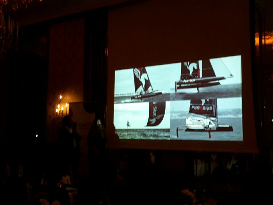 handgs's tweet photo. Présentation étonnante du #PegasiusProject à la soirée @IDATEDigiWorld Bateau connecté bourré de capteurs données dans Cloud il volera 2019 https://t.co/qynNcWx0Et