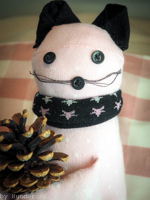 #Sockdogs Sockentier DIY hunderosa.de/blog/diy-socke…