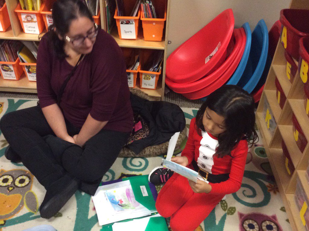 TESPrincipal's tweet photo. Panthers sharing with parents! #prepbl #pre1617 #becurious https://t.co/pzpDEWocYJ