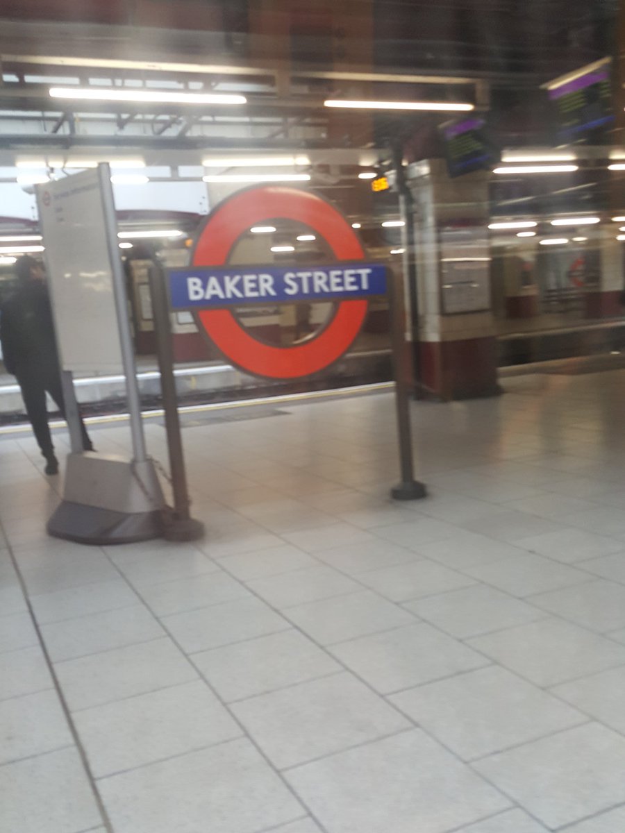 DeanBSmithUK's tweet photo. With my trip complete it's time for some energy back up north! Bye #London https://t.co/jiqooYPuRM