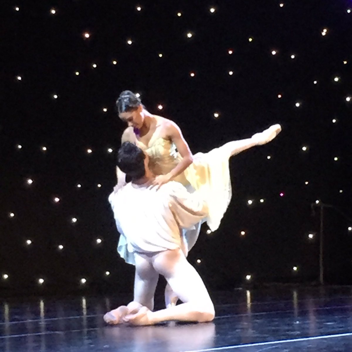 The one and only @mistyonpointe at @abtofficial holiday benefit. What a star! ✨#americanballettheatre