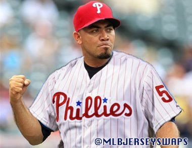 #JoaquinBenoit in his new <a href="/Phillies/">Philadelphia Phillies</a> Jersey! #MLBWinterMeetings #MLBJerseySwaps