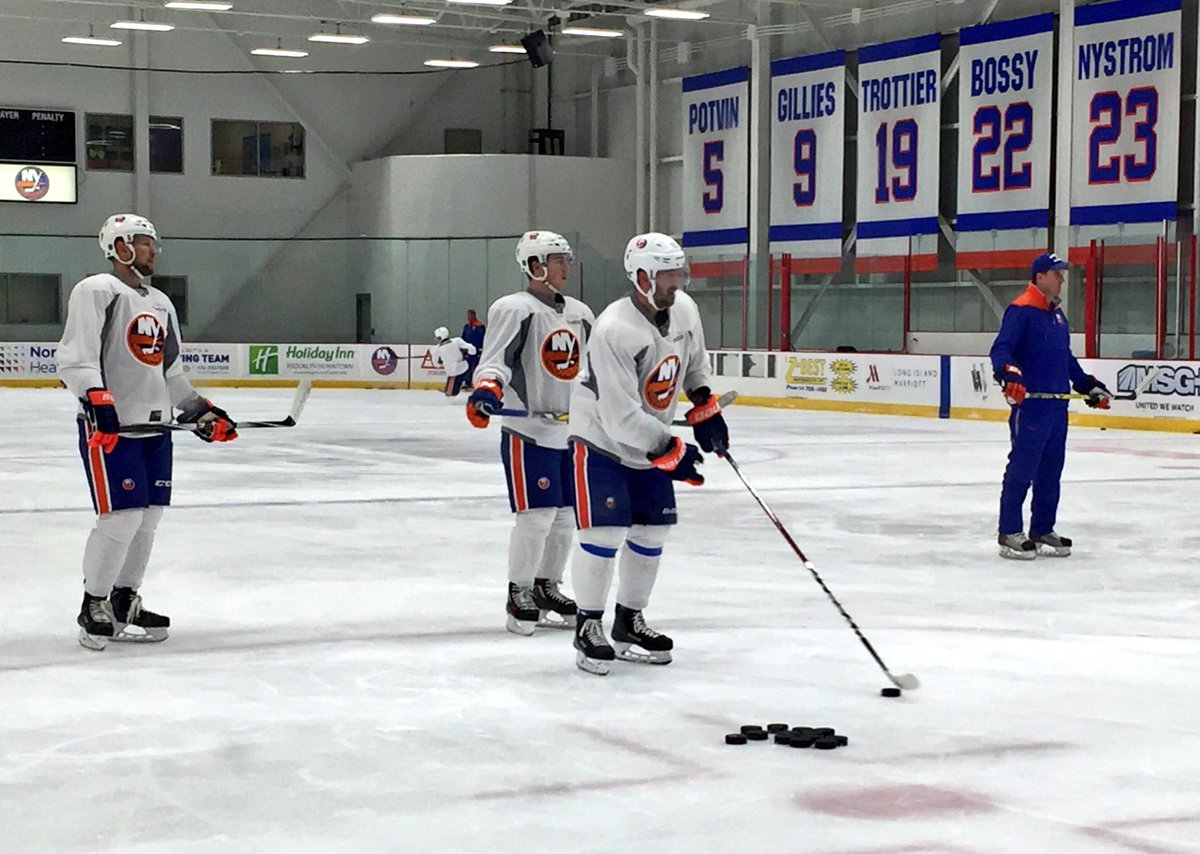 🗒🏒 Lineup notes and morning skate updates ahead of tonight's #Isles vs. Rangers game: nhl.com/islanders/news… https://t.co/2WtInk6uiv