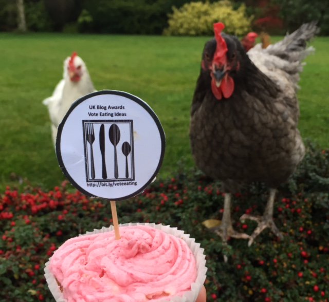 eating_ideas's tweet image. What the cluck? #Chickenhour Mums been nominated in @UKBlogAwards!  We can't vote but you can here- bit.ly/voteeating #UKBA17-please