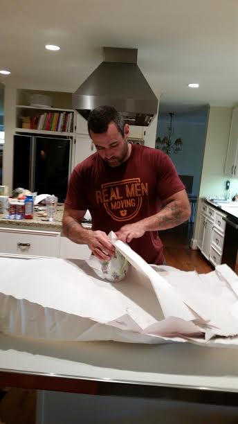 realmenmoving's tweet photo. #Austinmovers #Austinmovingcompany #MovingcompanyAustin #moverswhocare

We take our time to make sure each dish is wrapped to perfection! https://t.co/3VsPE1421l