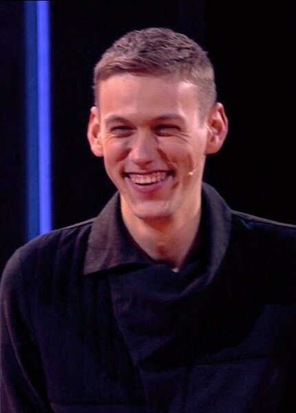 wonderful_foll's tweet image. Мне кажется, они похожи чем-то. 
Я сошла с ума, да.