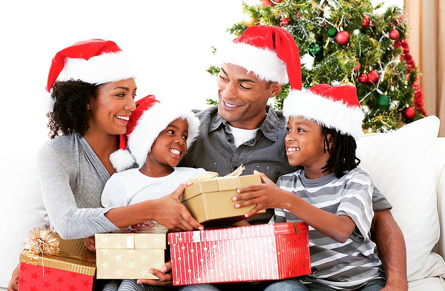 PhoneChip's tweet image. Give Your Family &amp;amp; Friends  A Gift They Can Protect Themselves With That Enhances There Overall Wellbeing This Holiday Season!