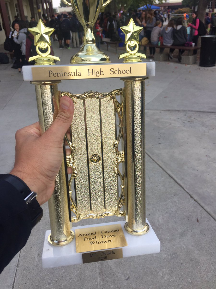 Which Pen teacher will own the 🏆for most cans collected in our annual holiday #fooddrive ?! TY <a href="/pvphs_sll/">PVPHS SLL</a> for the event⚫️💛