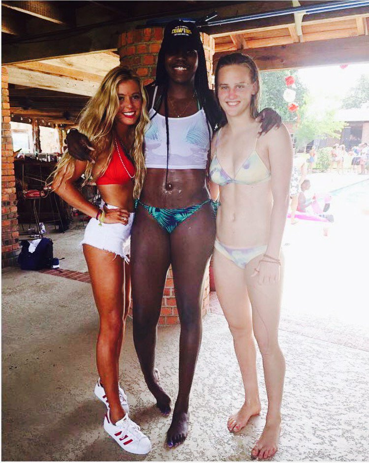 Snapchat foursome mistress ebony