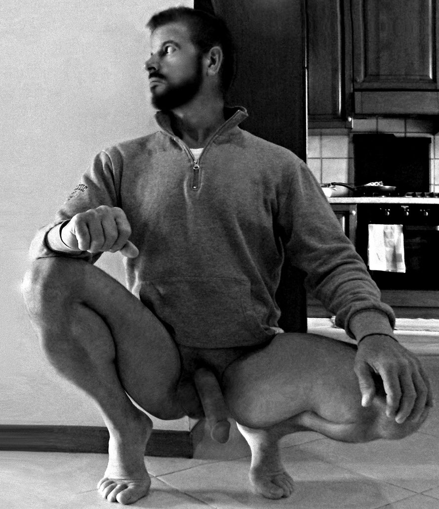 CzBdbQAXEAQdh2I.jpg:large