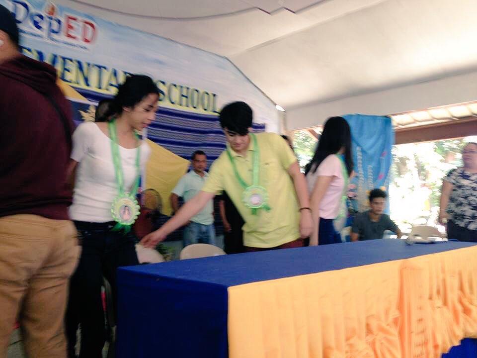 kxrenoids's tweet photo. Naiiyak ako sa mga gentleman damoves mo edwardo! Punyeters. Huhu.

MAYWARD PasabogSaLaUnion https://t.co/u8c5t4smSL
