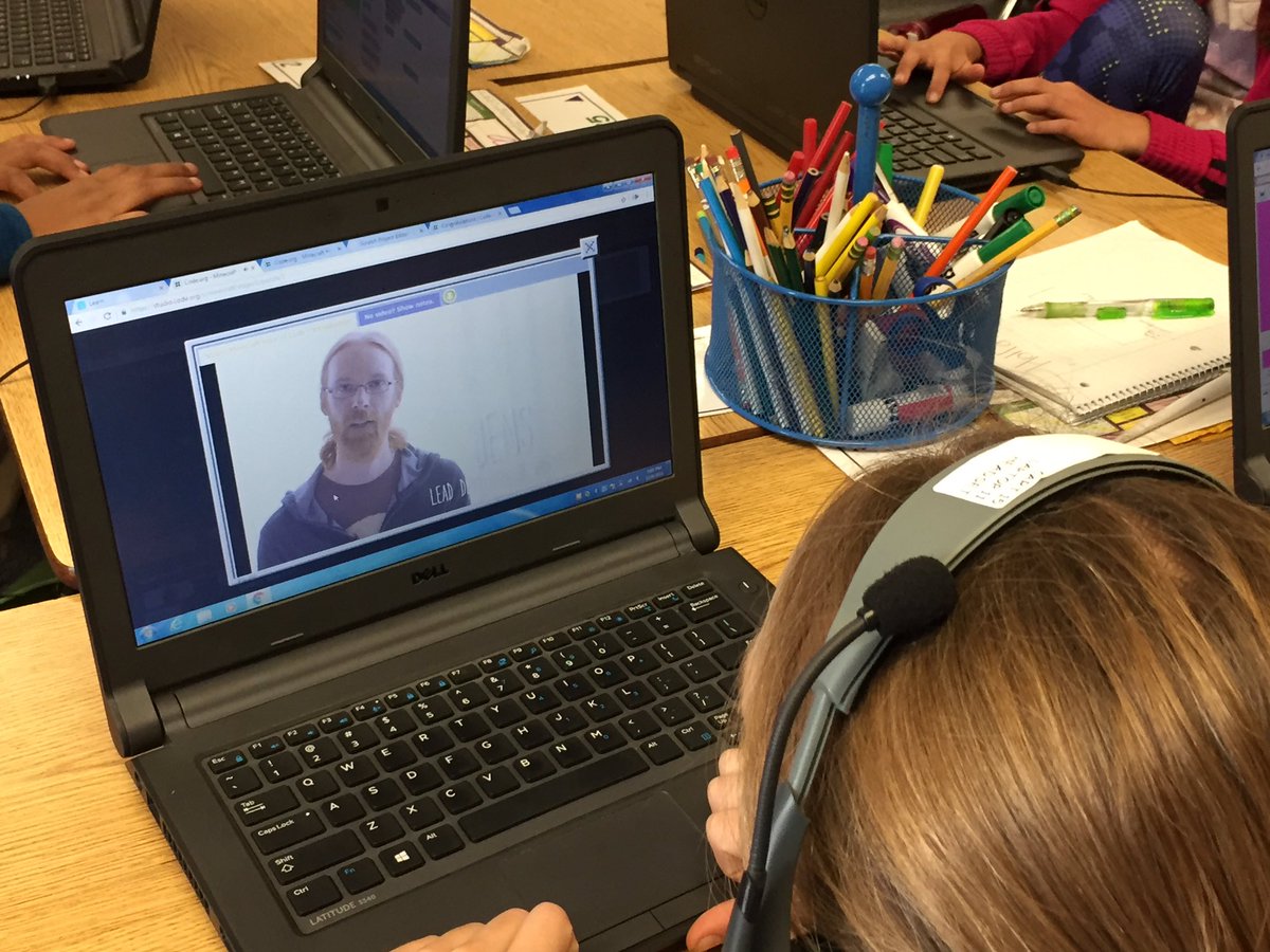 MariposaRUSD's tweet image. &quot;One of Hour of Code&quot; in Mrs. Zofrea&apos;s 4th Grade Class!