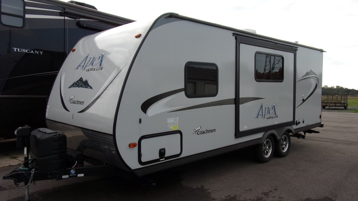 TotalValueRV's tweet photo. #Ebay Deals! '15 #Coachmen Apex #TravelTrailer 23 hrs 2 go!
Outside Kitchen great 4 #Trailgating!
Ready 2 #GORVing?
https://t.co/wgo4dDozpB https://t.co/n62UnbbuPA