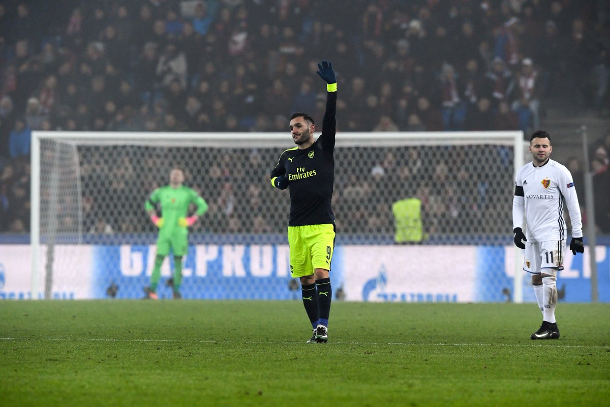 ChampionsLeague's tweet photo. Lucas Pérez becomes 6th @Arsenal player to net a #UCL hat-trick. Henry (2002) Bendtner (2010) Welbeck (2014) Giroud (2015) Özil (2016) 👍 https://t.co/uiuLInl6sf