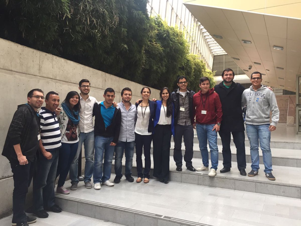 AlianzaCAOBA's tweet photo. Alianza CAOBA y DNP felices con los resultados de la Hackathon. ¡Muchas gracias muchachos! https://t.co/vN3I4vFuUA
