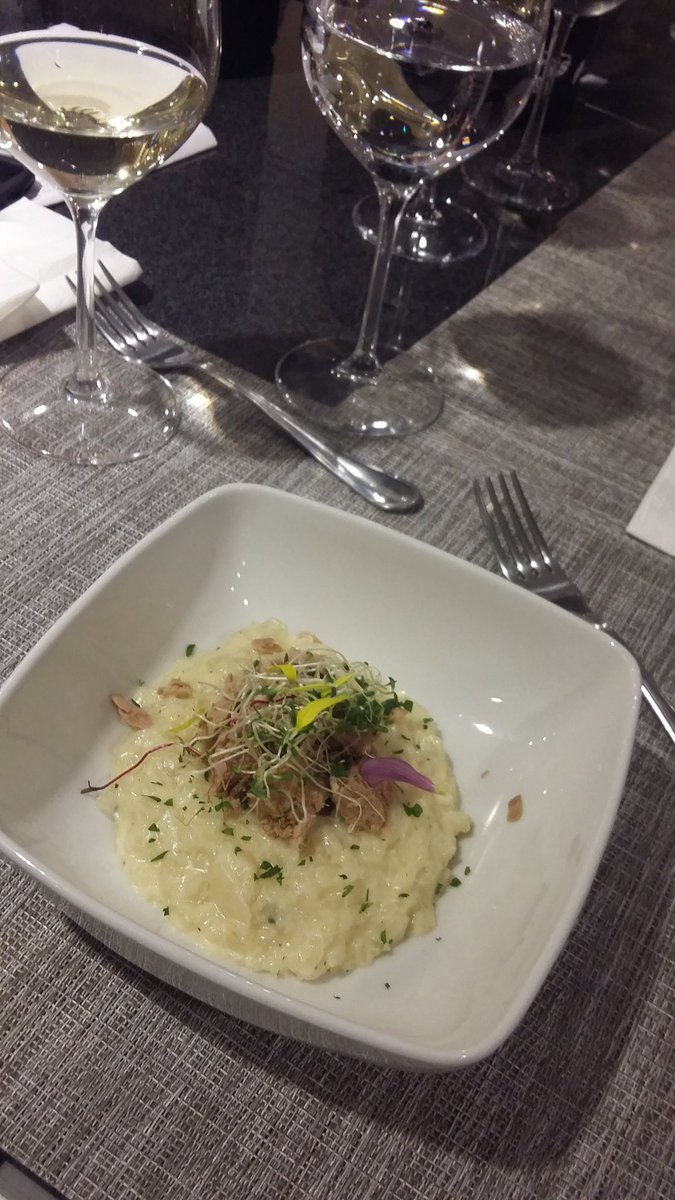 SilLArambula's tweet photo. Y después de trabajar mucho... a comer!!
#MomentosPremium #ExperienciaGourmet #PrimeBlend @AtunDolores https://t.co/GbLb3ONX35