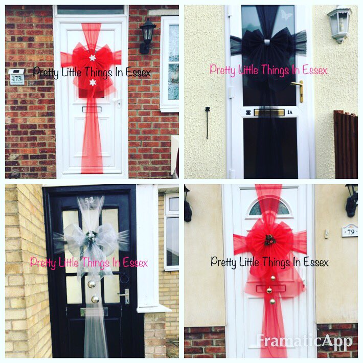 PrettyLittle35's tweet image. #prettylittlethingsinessex #doorbows #Christmas