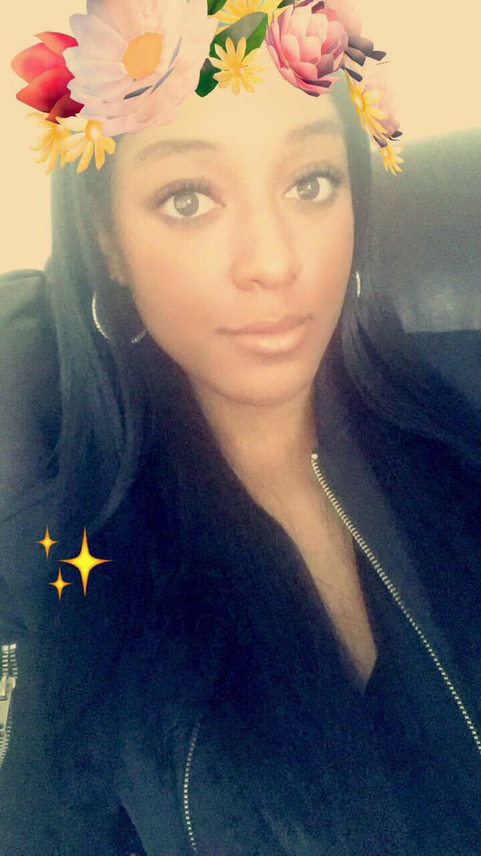 aliyahsheri's tweet photo. #basicfilter https://t.co/ift7knKtmq