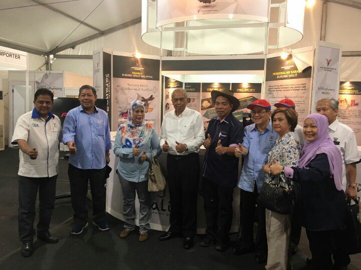 DrDeeMD's tweet photo. Lawatan YB Datuk Patinggi Tan Sri Datuk Amar Haji Adenan Satem, Ketua Menteri Sarawak di #lamanternakan #lembusado #rumahwalit #maha2016 https://t.co/ic4HV1FPYz
